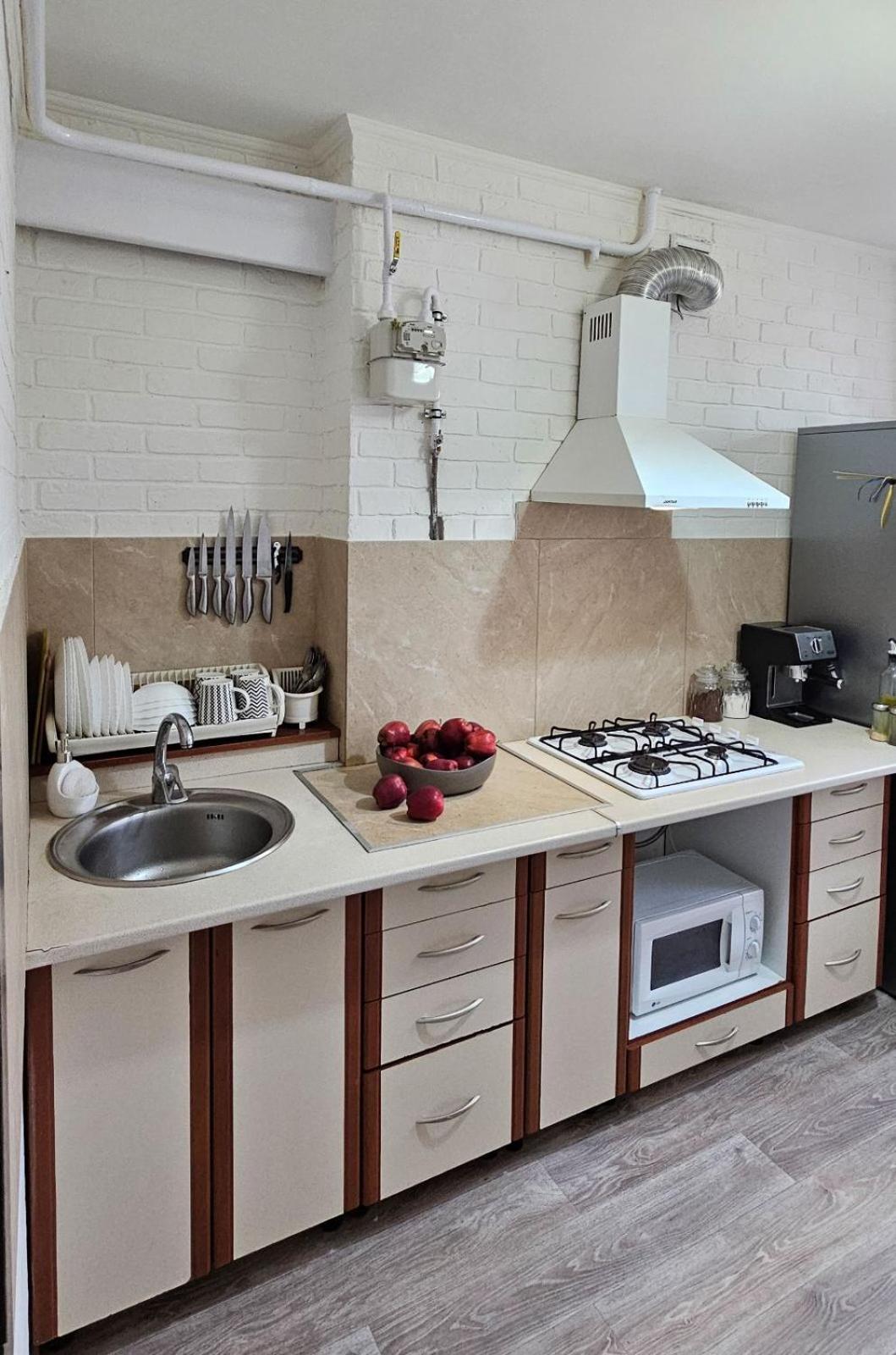 2К Апартаменты В Центре Поселение 24 На 7 Kryvyi Rih Exterior foto
